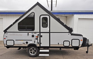 2019 Flagstaff Sports Enthusiast T12RBSSE T-series camper