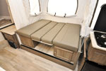 2022 Flagstaff 23SCSE dinette as bed