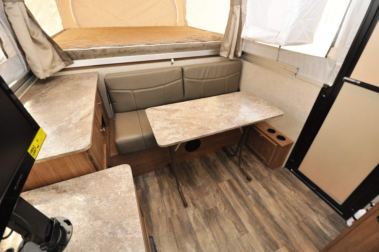 Flagstaff HW29SC Camping Trailer | Roberts Sales - Denver, Colorado