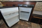 Flagstaff T21QBHW 4.0 cu. ft. fridge