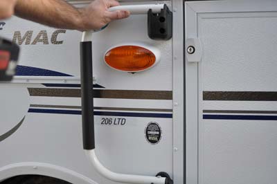 grab handle install against frame