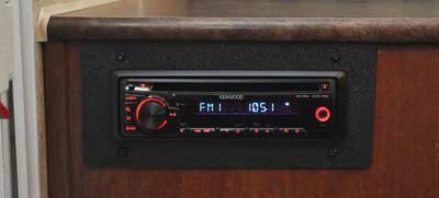 Kenwood KDC-152 in a Flagstaff camper